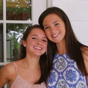 Meet your Posher, Ellie